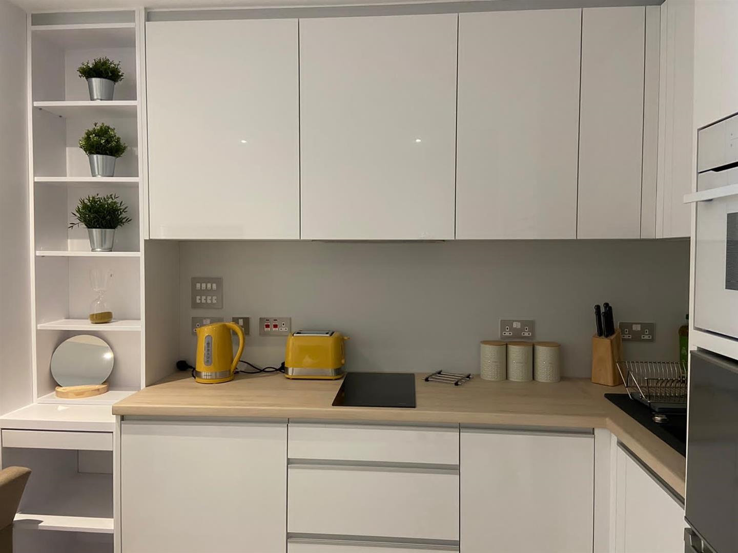 Image of Apartment - 1 Bathrooms for Sale in The Hub-Gibraltar, Image 3